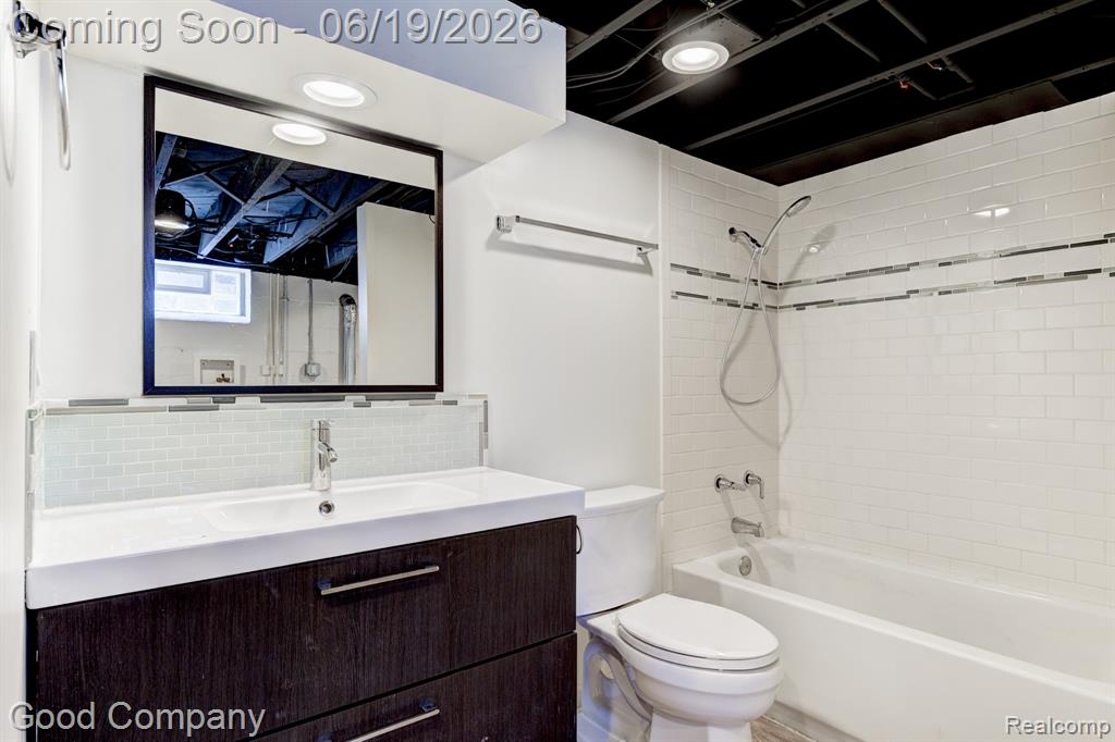 831 W Breckenridge Street, Ferndale, MI 48220 — Photo 42