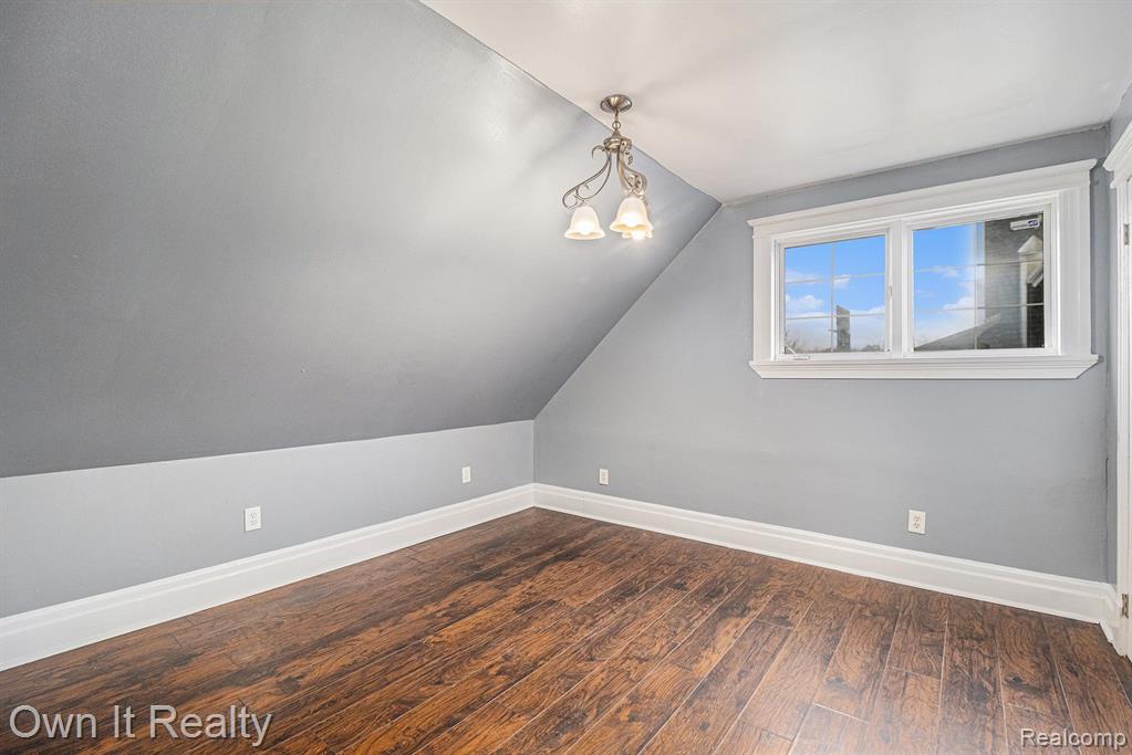 9029 MCGRAW Street, Detroit, MI 48210 — Photo 21