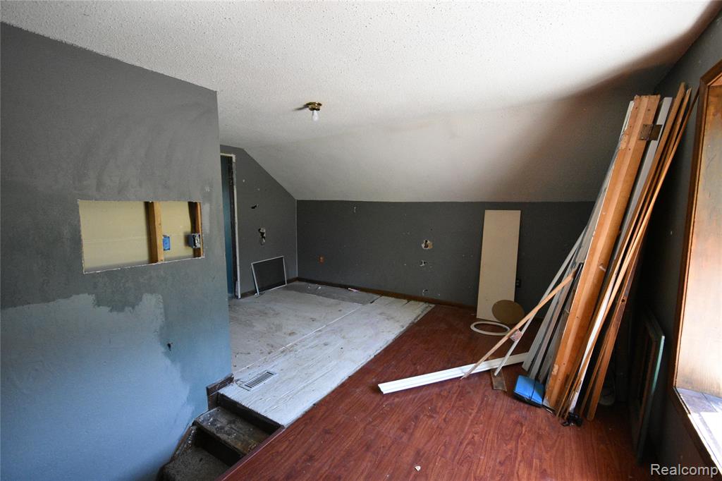 22735 Ederer Road, Merrill, MI 48637 — Photo 15