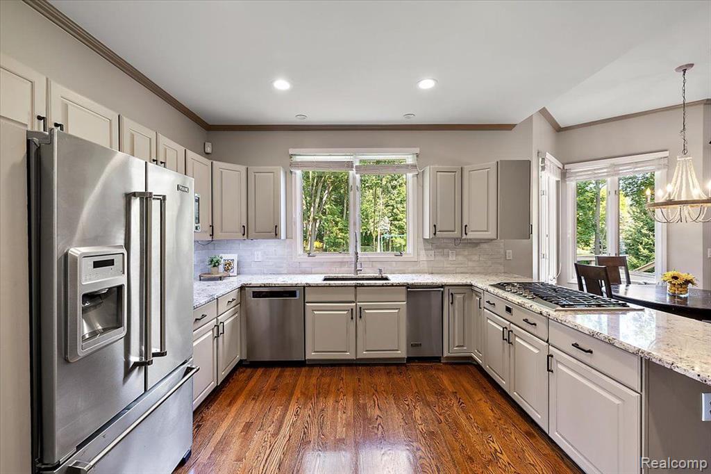 4090 SAINT ANDREWS Street, Howell, MI 48843 — Photo 9