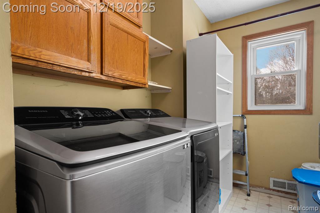 7097 Chase Lake Road W, Fowlerville, MI 48836 — Photo 24