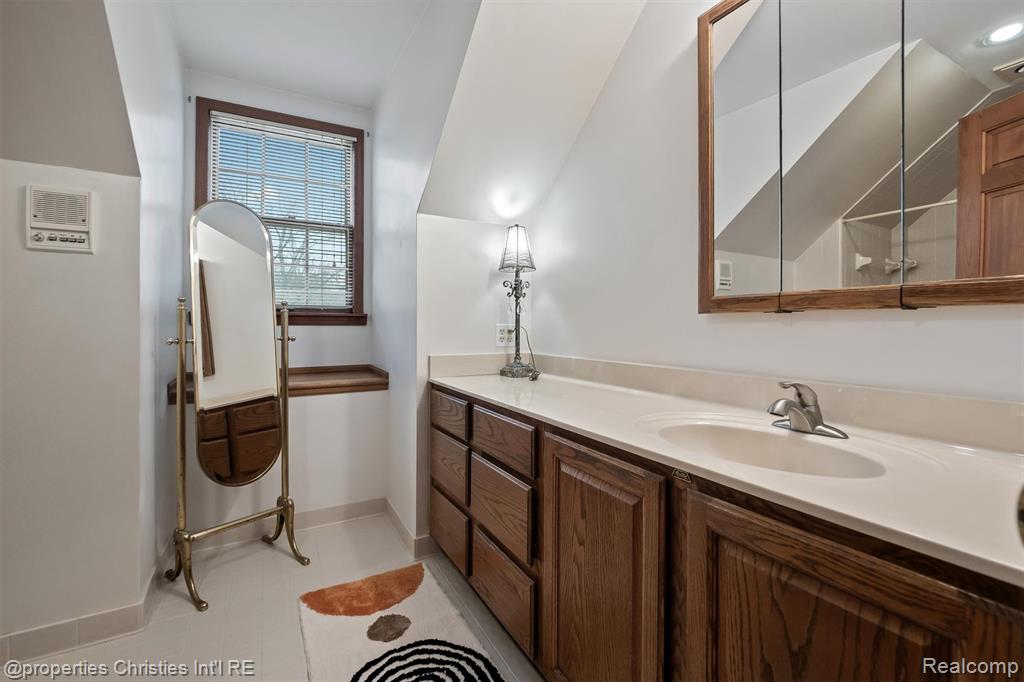 9150 Chubb Road, Northville, MI 48167 — Photo 37