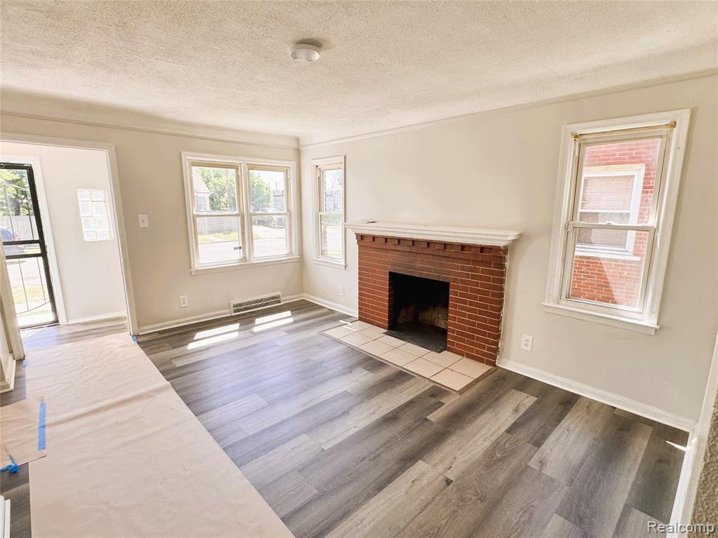 8835 Whitcomb Street, Detroit, MI 48228 — Photo 7
