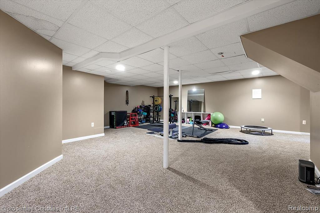 42683 Wimbleton Way, Novi, MI — Photo 33