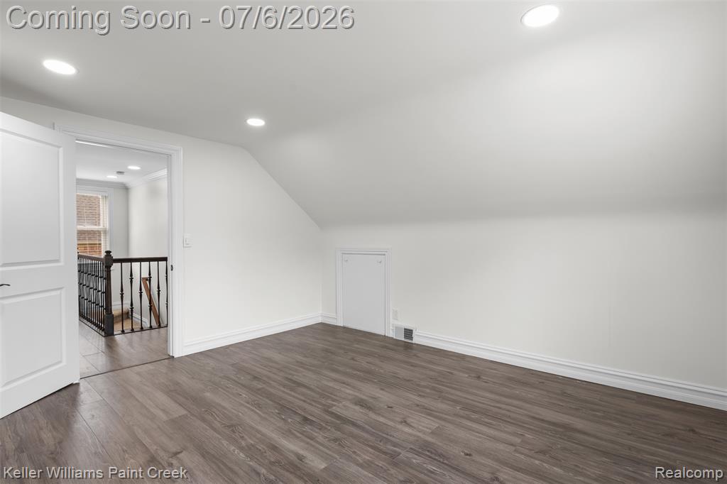8316 Speedway Drive, Utica, MI 48317 — Photo 21