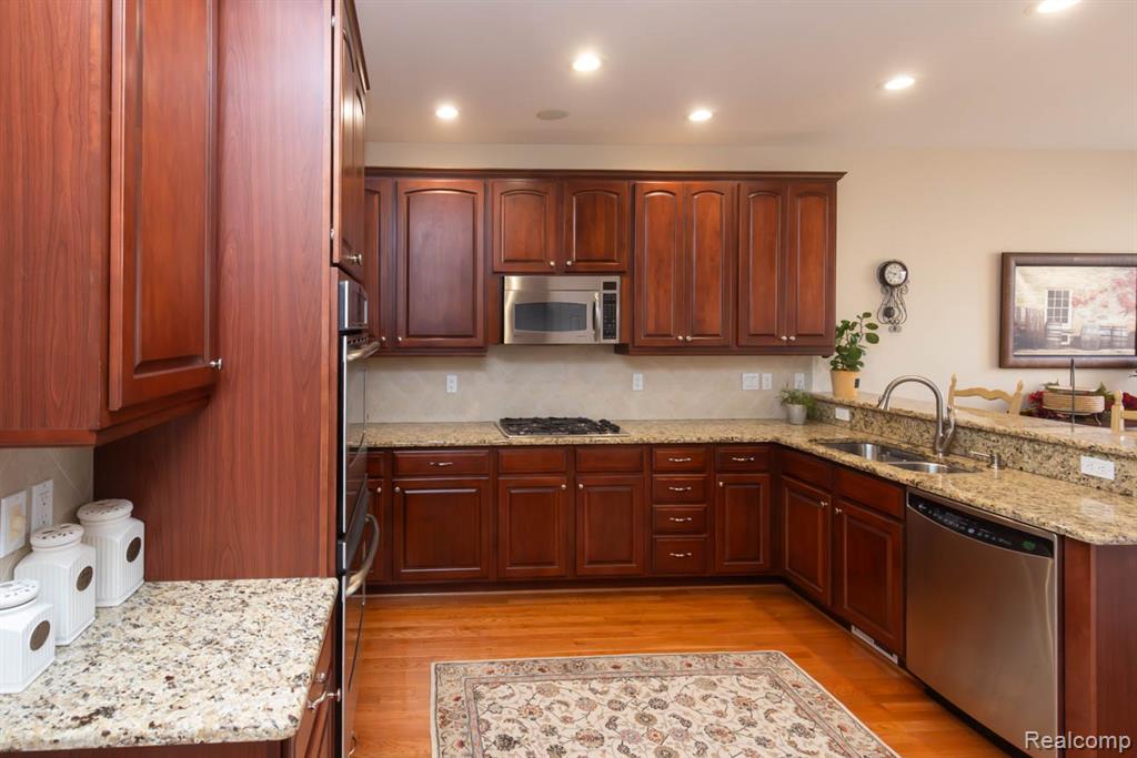 45042 S Broadmoor Circle, Northville, MI, 48168