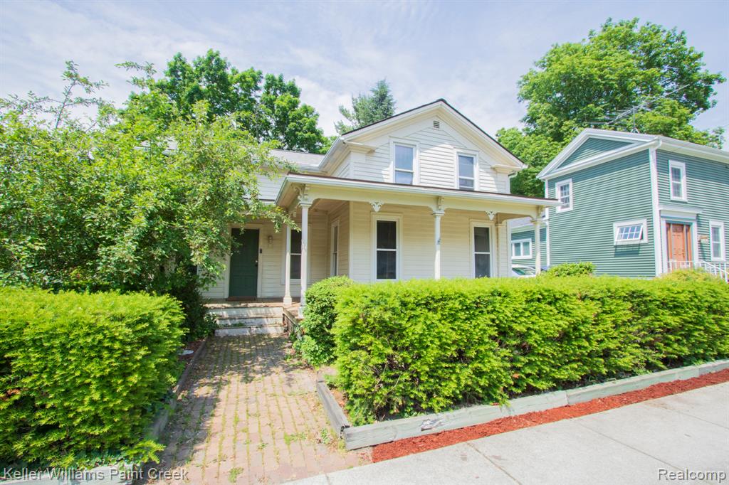 235 E Saint Clair Street, Almont, MI 48003 — Photo 2