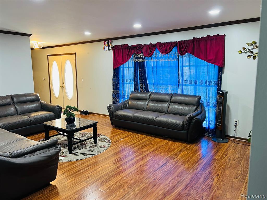 47425 Westlake Drive, Shelby Twp, MI 48315 — Photo 6