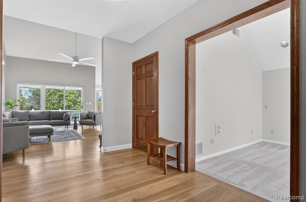 13749 Merrie Meadow Lane, South Lyon, MI 48178 — Photo 4