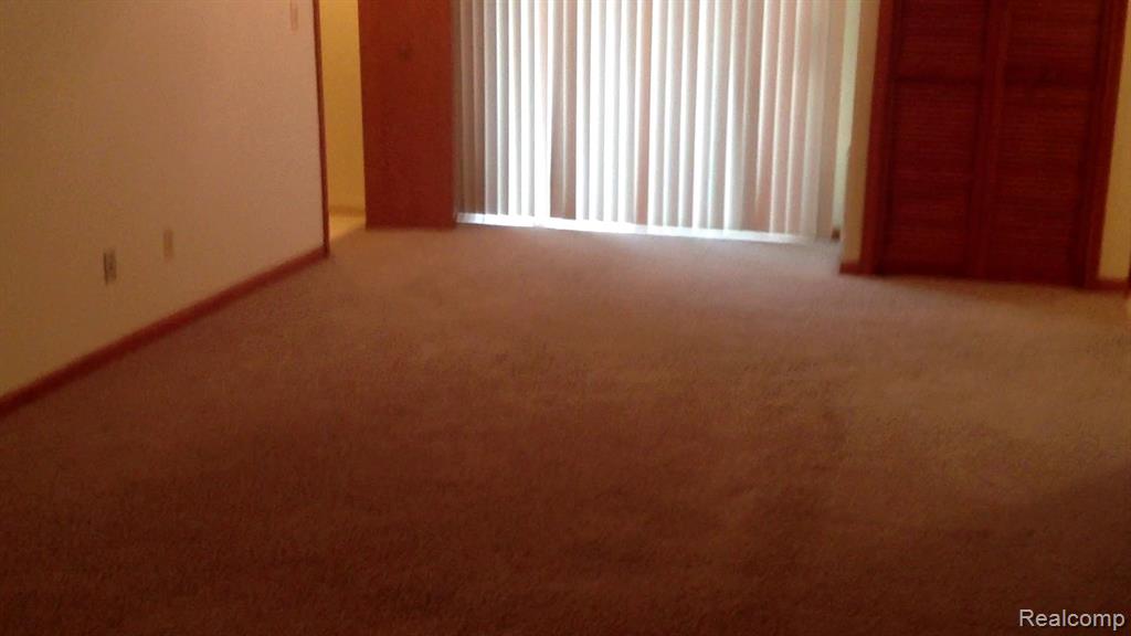 411 FORD Avenue, Wyandotte, MI 48192 — Photo 3
