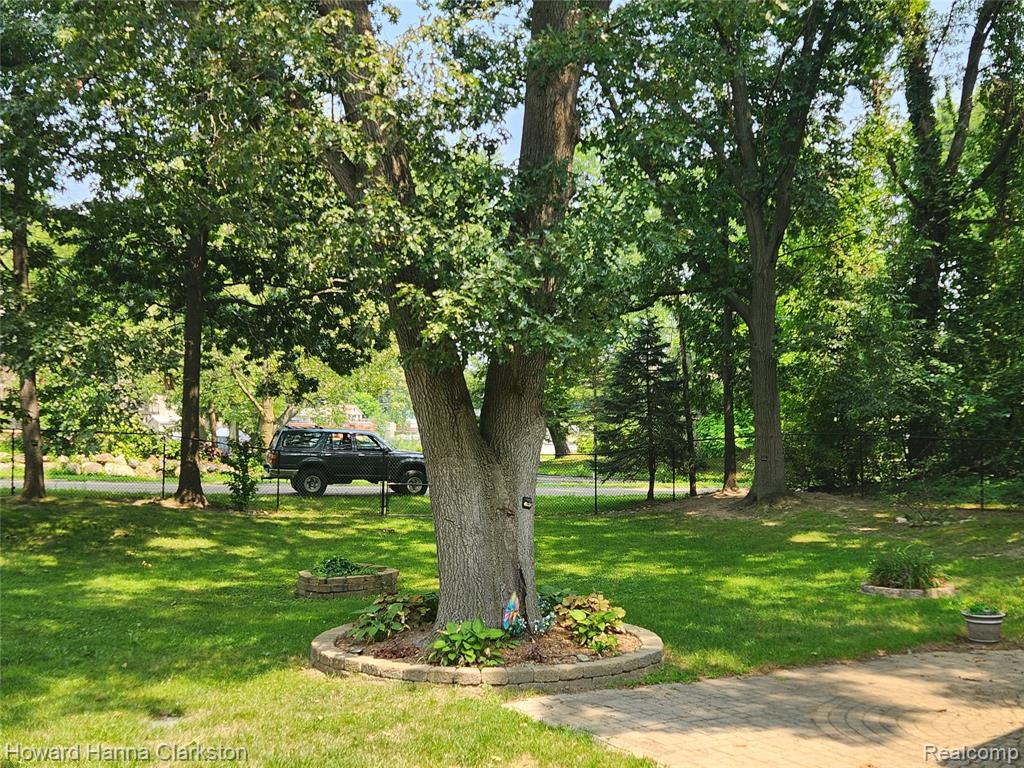 9770 Cedar Island Road, White Lake, MI — Photo 6