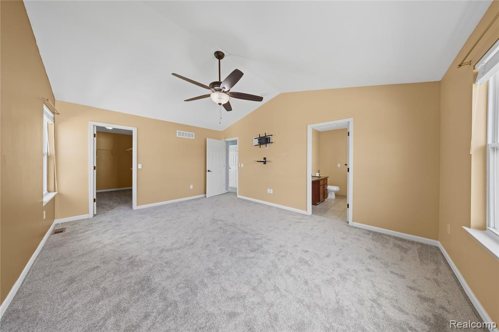 42613 Meridian Drive, Sterling Heights, MI 48313 — Photo 18