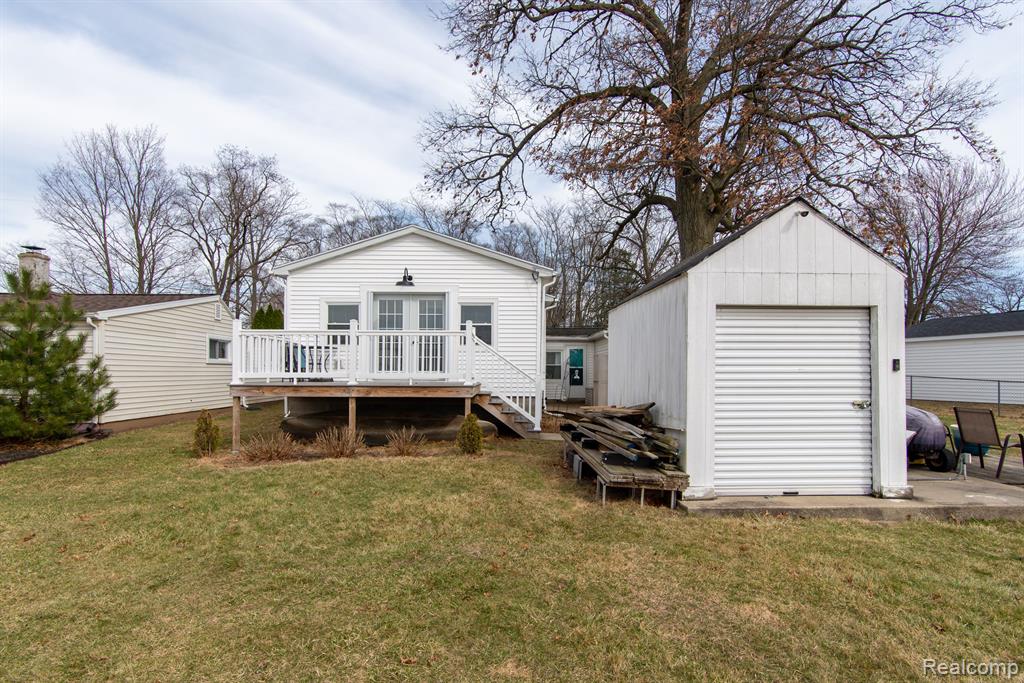 861 S LAKESIDE Drive, Michigan Center, MI 49254 — Photo 23