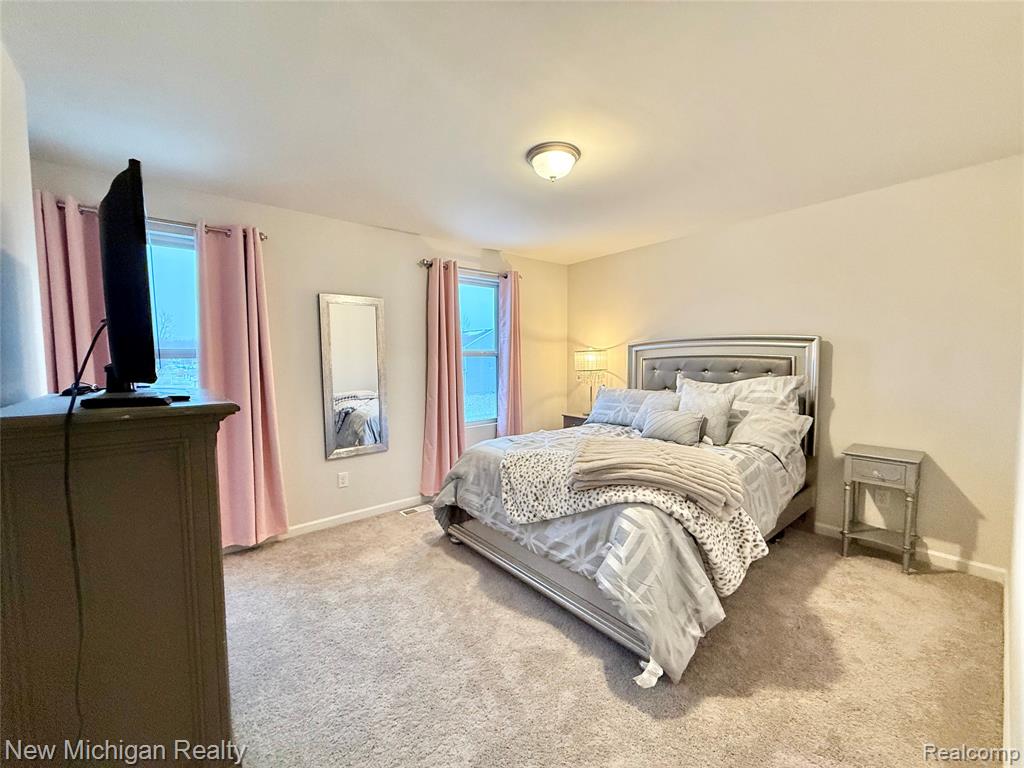 6079 Regency Drive, Burton, MI 48519 — Photo 19