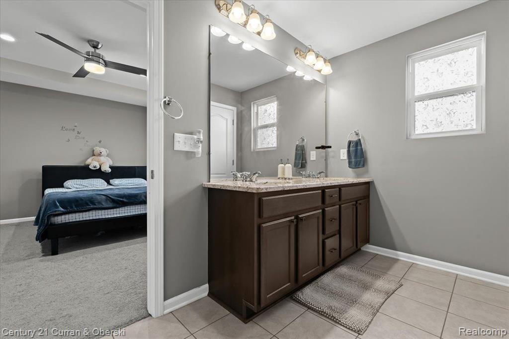 43393 CHANCELLOR Lane, Novi, MI — Photo 19
