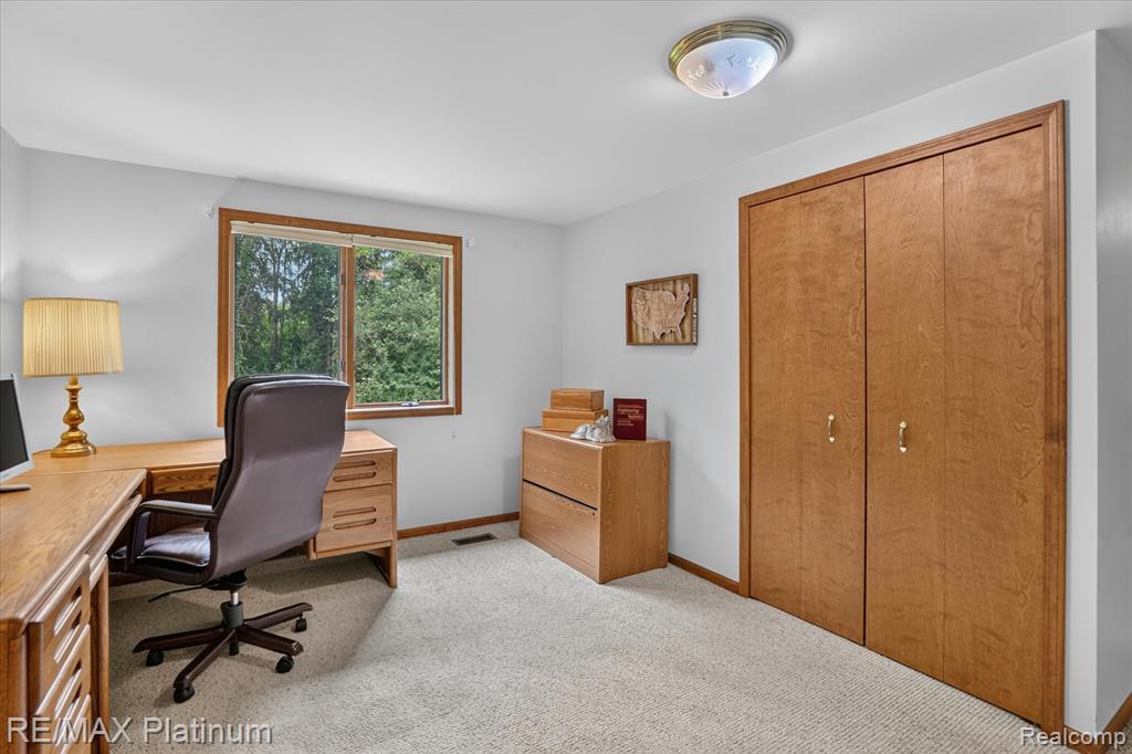 12273 Pinebrook Lane, South Lyon, MI 48178 — Photo 37