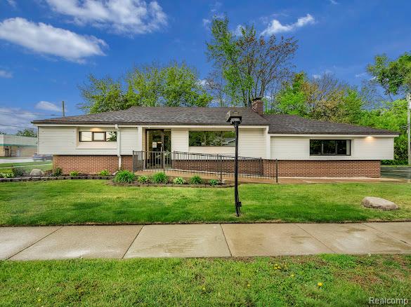 10424 Pelham Road, Taylor, MI