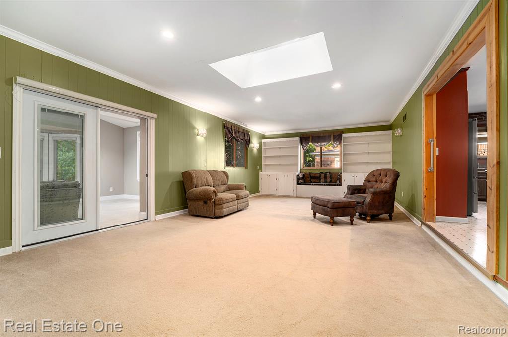5761 Bingham Drive, Troy, MI 48085 — Photo 13