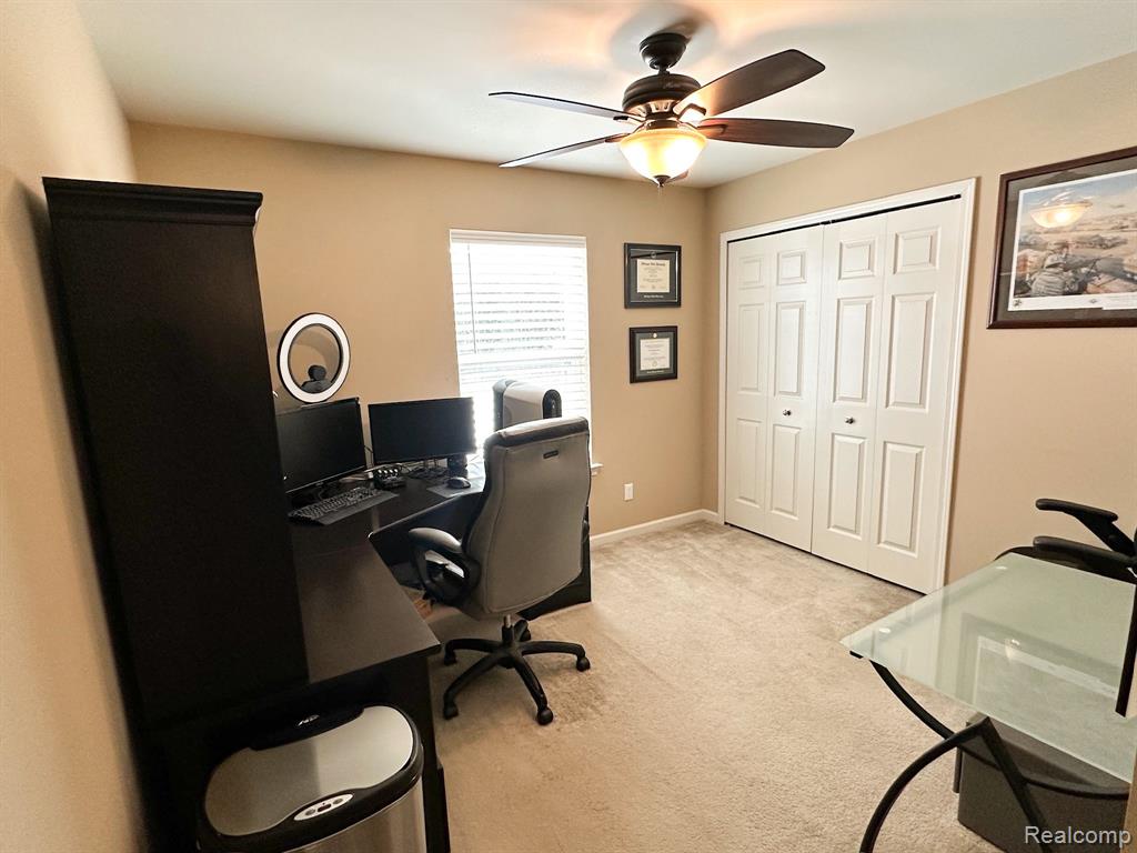 4471 KNOLLCREST Road, Ann Arbor, MI 48108 — Photo 24