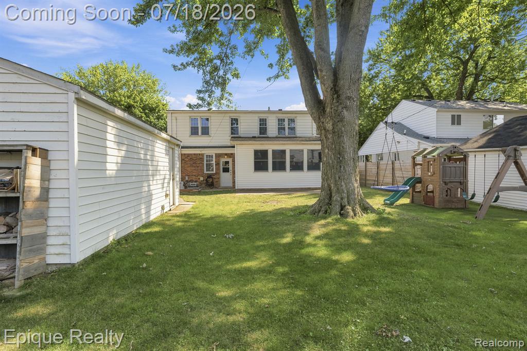 1206 Hawthorne Road, Grosse Pointe, MI 48236 — Photo 25