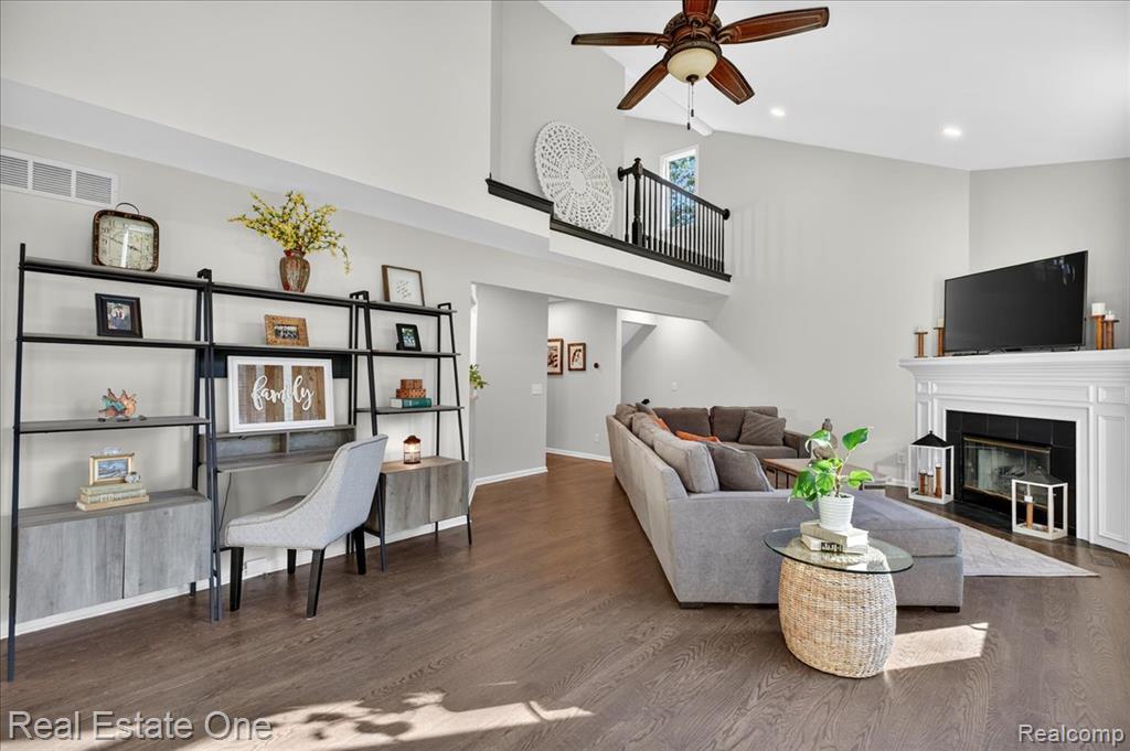 693 Knibbe Road, Lake Orion, MI 48362 — Photo 36