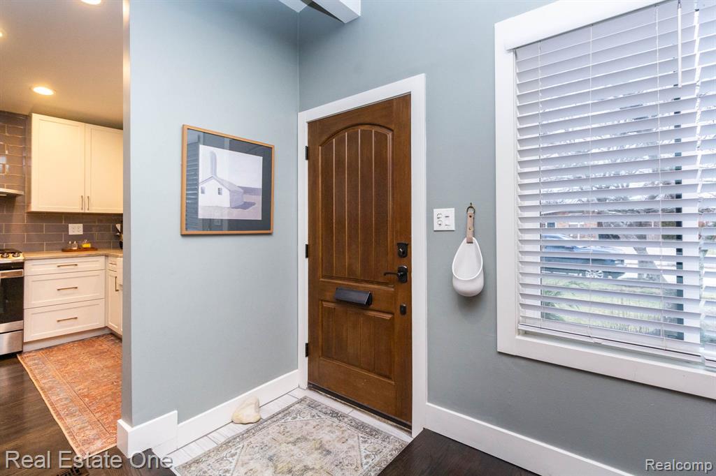4106 Edgeland Avenue, Royal Oak, MI 48073 — Photo 5