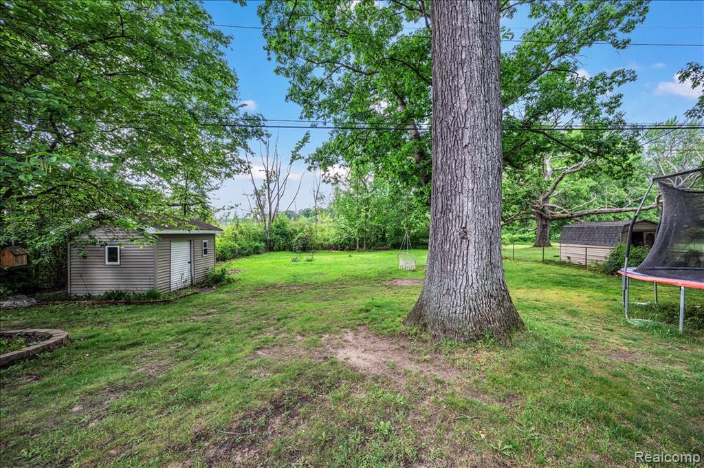 3972 Joslyn Road, Lake Orion, MI — Photo 3