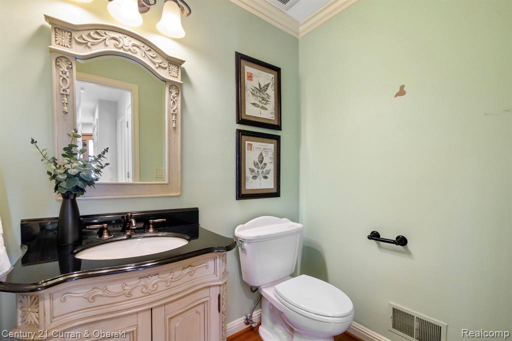 18215 Blue Heron Drive W, Northville, MI 48168 — Photo 24