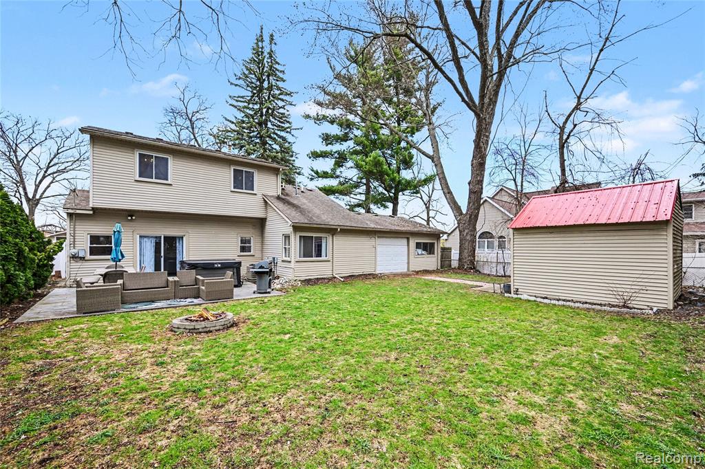 937 Marvell Place, Waterford, MI 48327 — Photo 18
