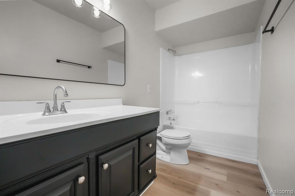 8898 Bishop Road, Brighton, MI 48116 — Photo 22