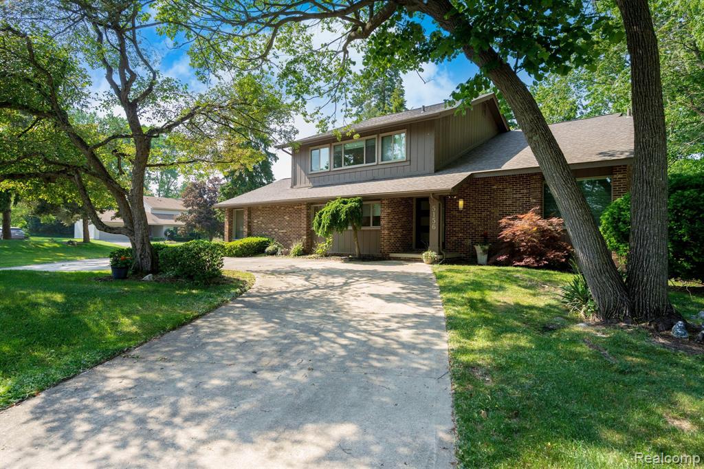 5156 Chestershire Court, West Bloomfield, MI — Photo 44