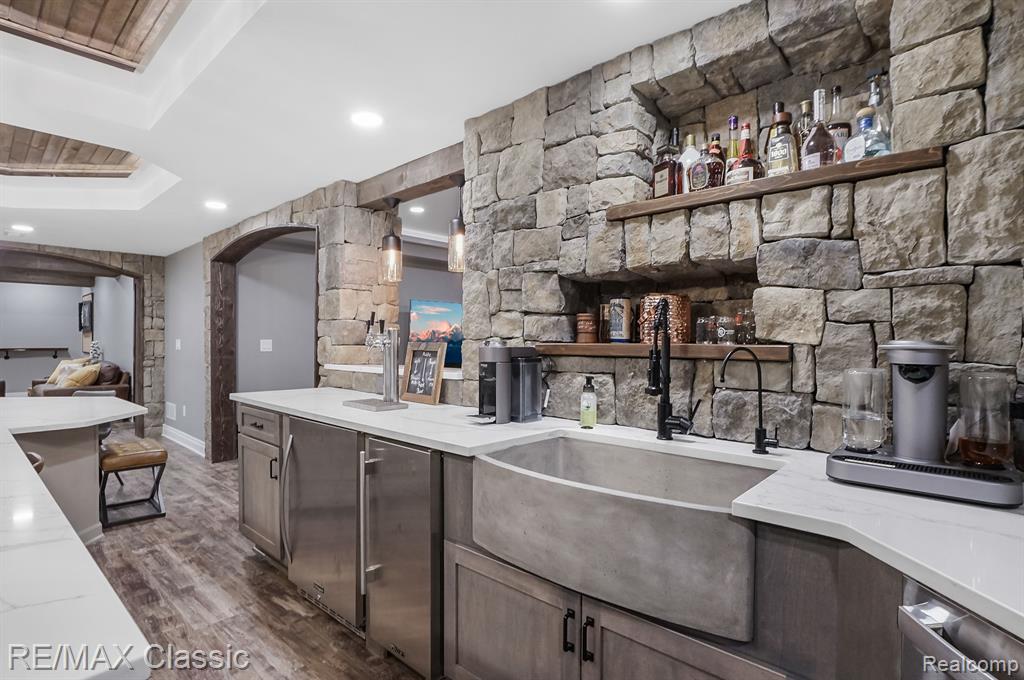 50757 CALVERT ISLE Drive, Novi, MI — Photo 69