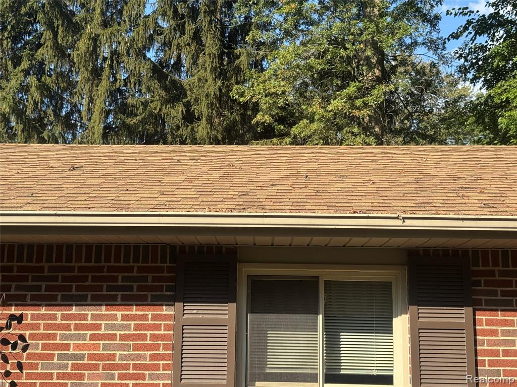 7665 Apache Trail Road, Temperance, MI 48182 — Photo 4