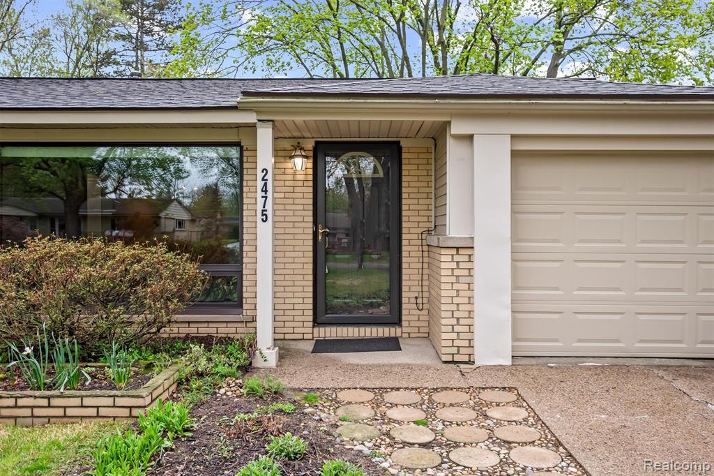 2475 Lafay Drive, West Bloomfield, MI 48324 — Photo 5