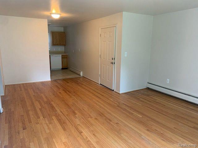 5741 Parview, Clarkston, MI — Photo 4