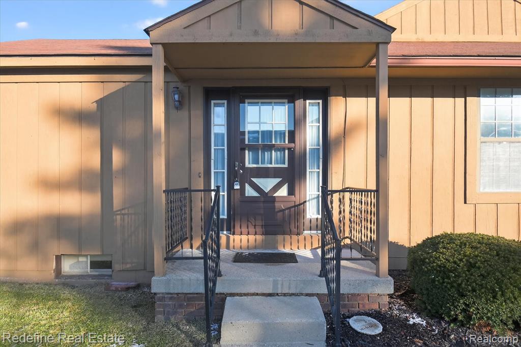 12355 Nantucket Drive, South Lyon, MI 48178 — Photo 4