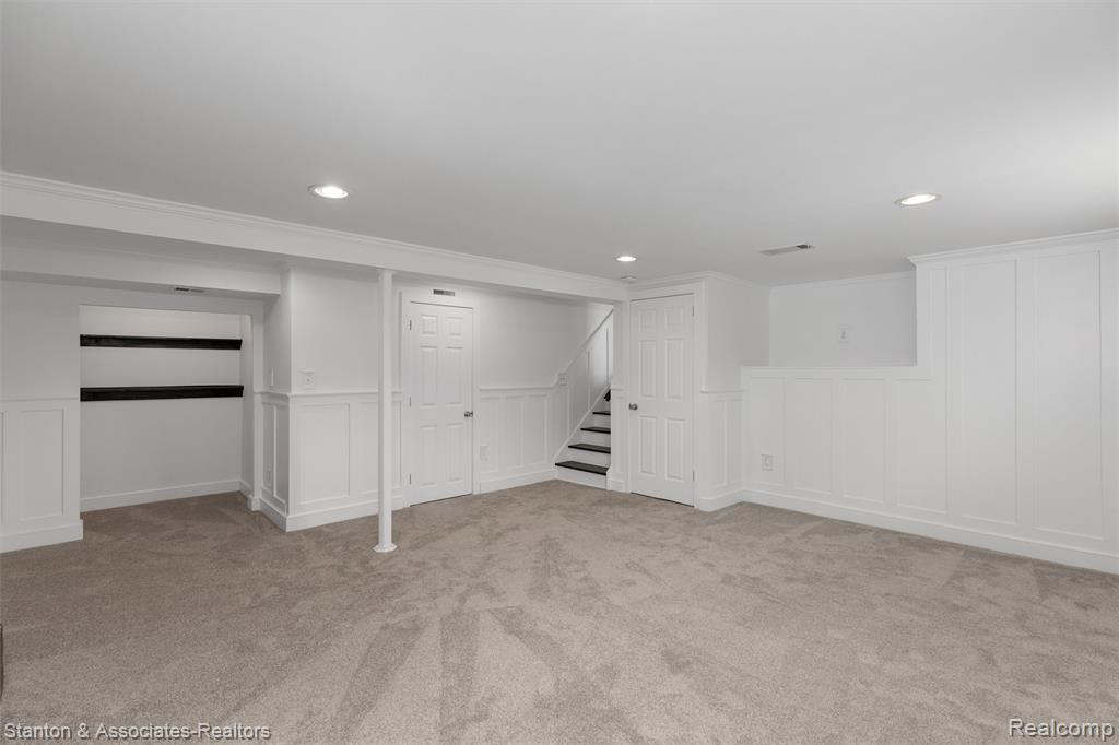 608 Woodlawn Avenue, Royal Oak, MI 48073 — Photo 13