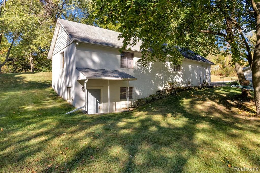 115 W Elmwood, Leonard, MI 48367 — Photo 29