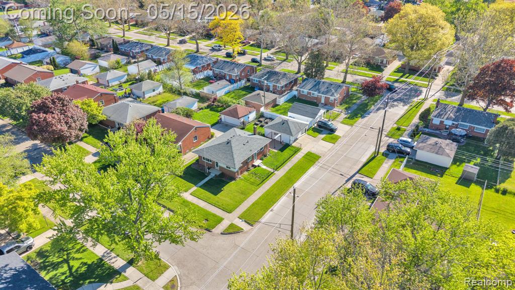 8610 N Evangeline Street, Dearborn Heights, MI 48127 — Photo 6