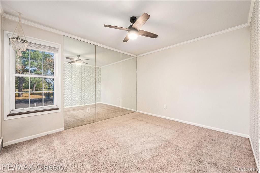 39527 Village Wood Road, Novi, MI — Photo 9