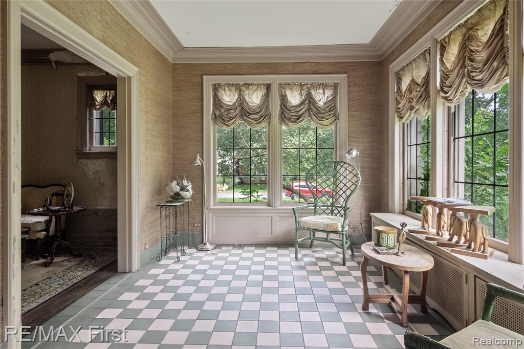 3065 Iroquois Street, Detroit, MI, 48214