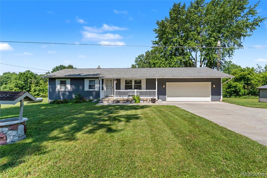 4427 N Washburn Road, Davison, MI 48423 — front exterior