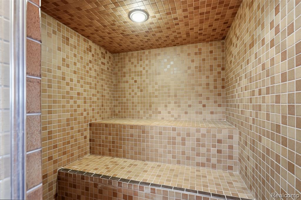 11034 Grand River Road, Brighton, MI 48116 — Photo 46