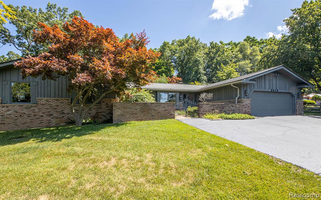 6674 Balmoral Terrace, Clarkston, MI — Photo 4