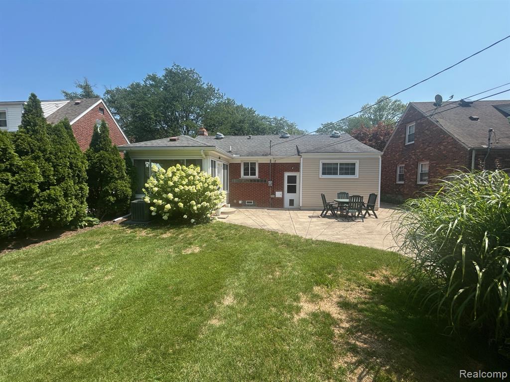881 Lincoln Road, Grosse Pointe, MI 48230 — Photo 34