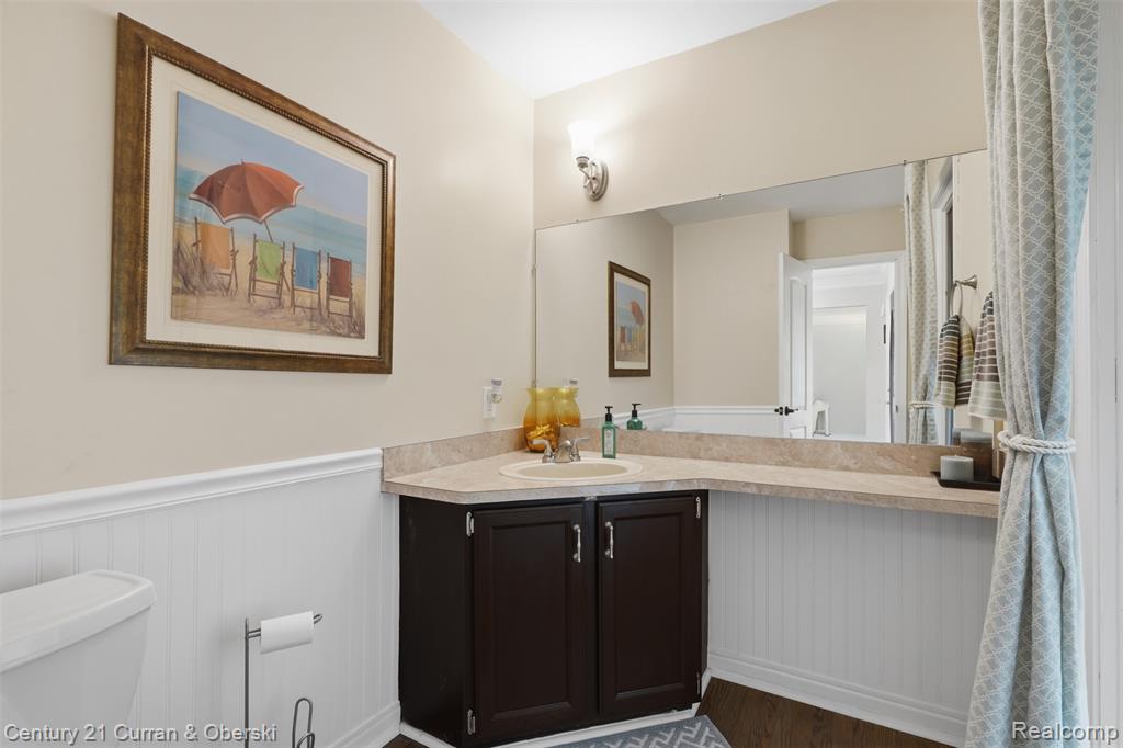 47008 Cider Mill Drive, Novi, MI — Photo 27