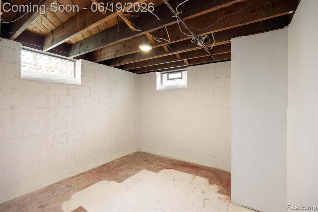 2879 Royal Avenue, Berkley, MI 48072 — Photo 18