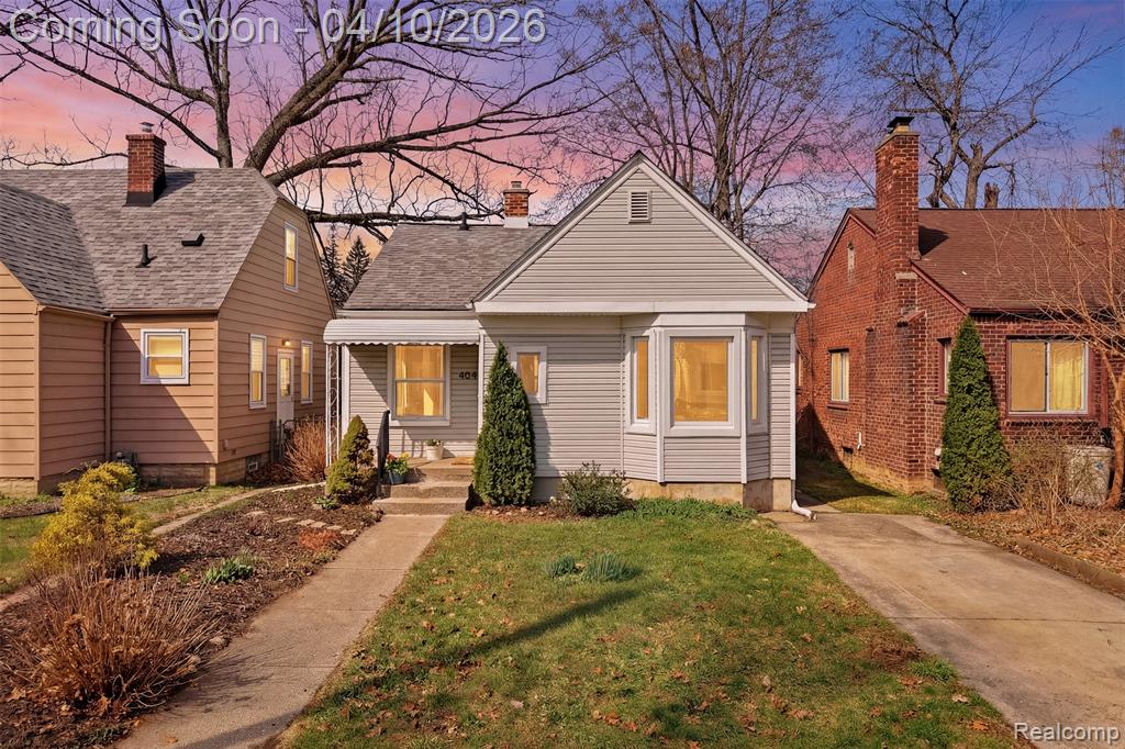 404 W Chesterfield Street, Ferndale, MI 48220 — front exterior