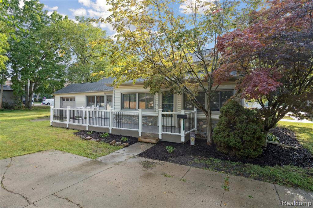 131 W South Street, Williamston, MI 48895 — Photo 37