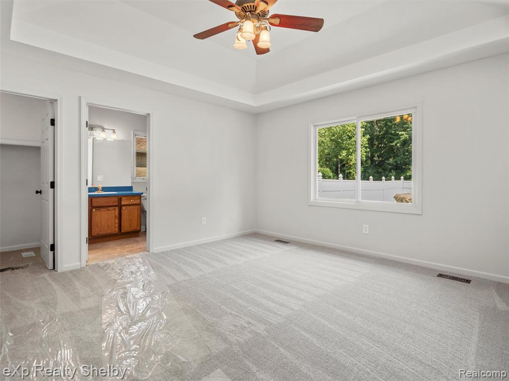 54256 Oconee Drive, Macomb, MI 48042 — Photo 18